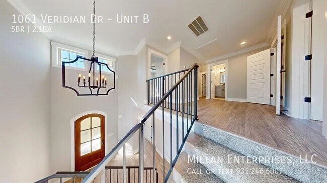 Building Photo - 1061 Veridian Dr