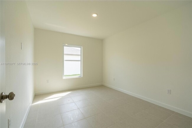 Building Photo - 17431 286th St