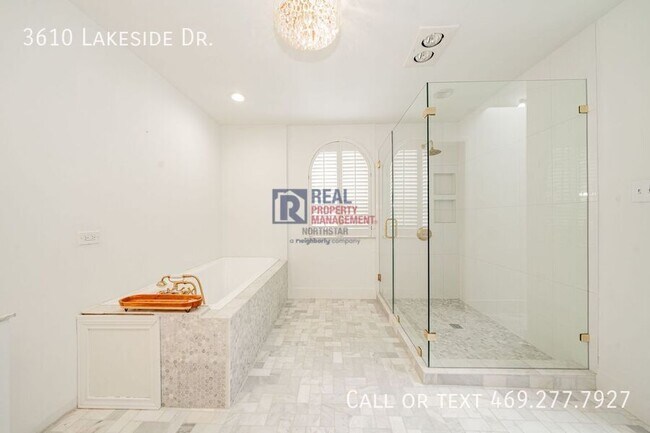 Building Photo - 3610 Lakeside Dr