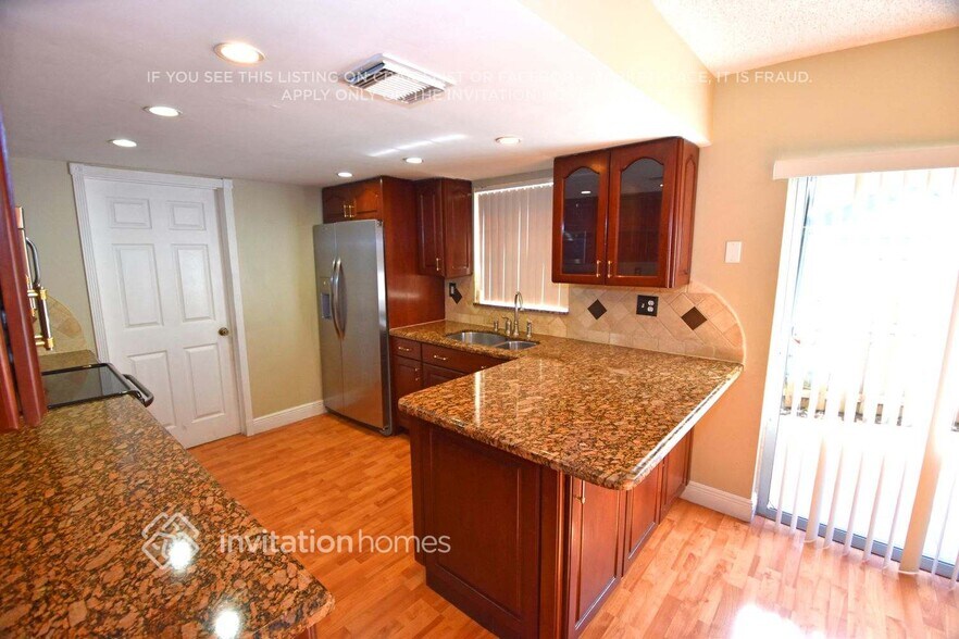 Building Photo - 12680 NW 9th Way