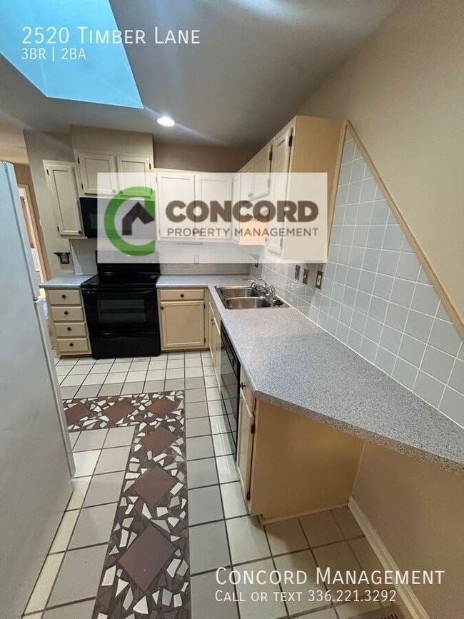 Building Photo - 2520 Timber Ln