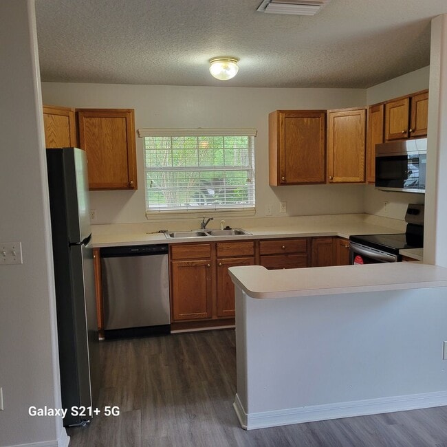 Building Photo - $1495 - 3/2/1 - Palm Coast - Duplex - Move In Special
