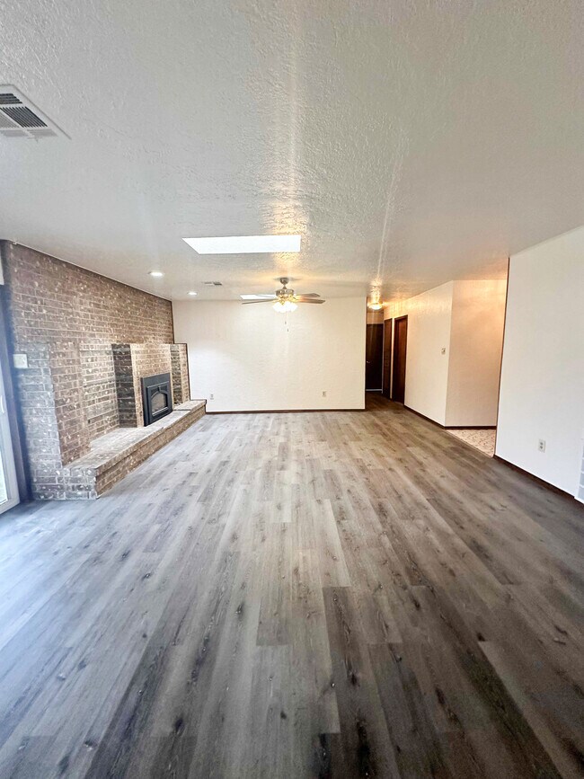 Building Photo - 2305 NW 78th St