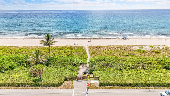 Building Photo - 2871 N Ocean Blvd