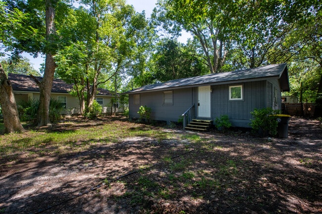 Primary Photo - 5226 Potomac Ave