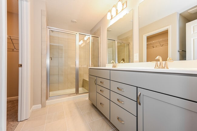 Building Photo - 4930 Pebble Ct