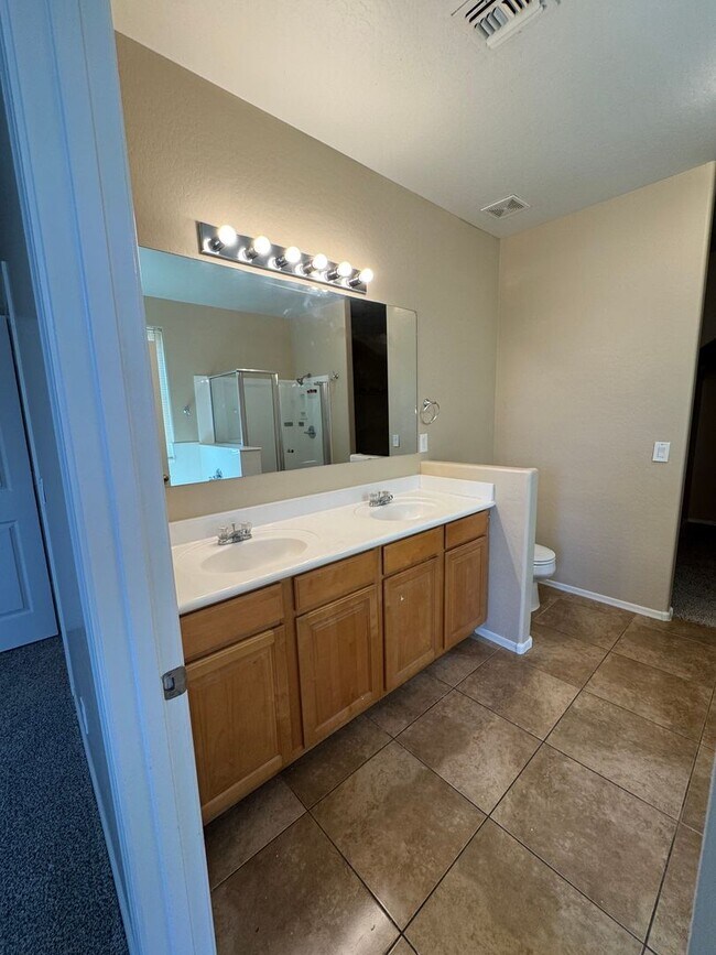 Building Photo - Large home with great sized kitchen and loft!