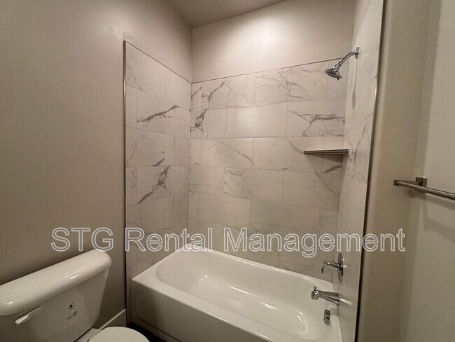 Building Photo - 929 S 4380 W