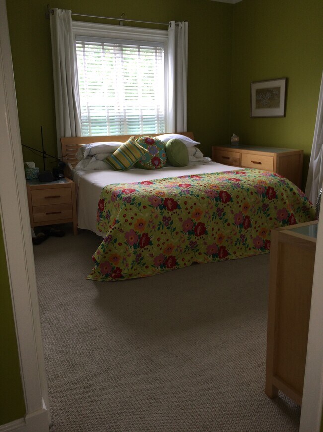 Bedroom - 10 Orchard St