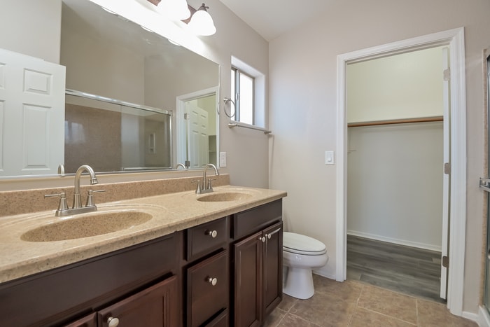 Building Photo - 5960 S Placita Picacho El Diablo