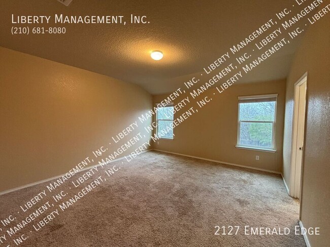 Building Photo - 2127 Emerald Edge
