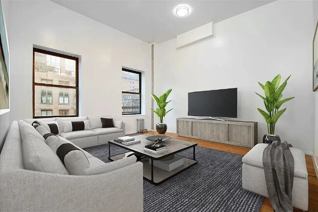 Building Photo - 400 E 53rd St