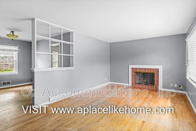 Building Photo - 8810 Benson St