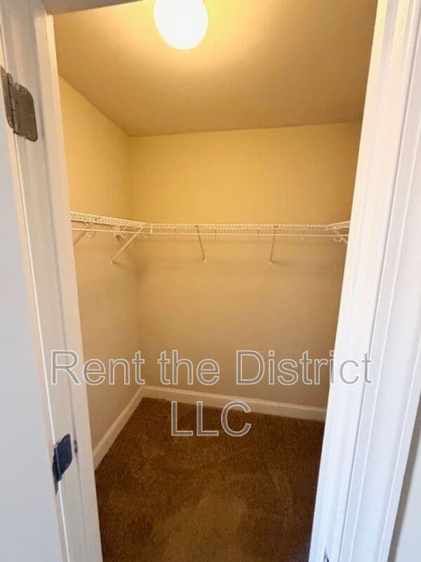 Building Photo - 61 14th St NE