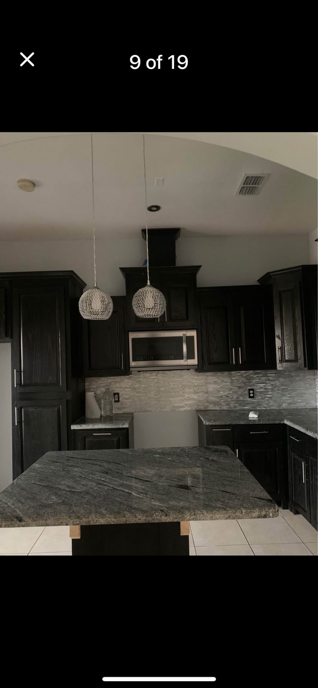 Building Photo - 9426 Ivory Cir