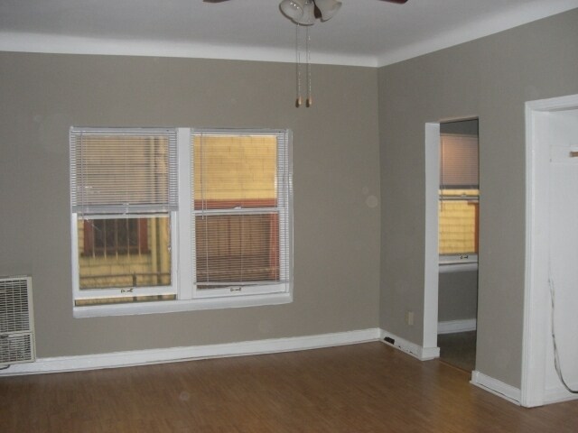 Building Photo - STUDIO $1495 LOS FELIZ HARDWOODS EXPOSED B...
