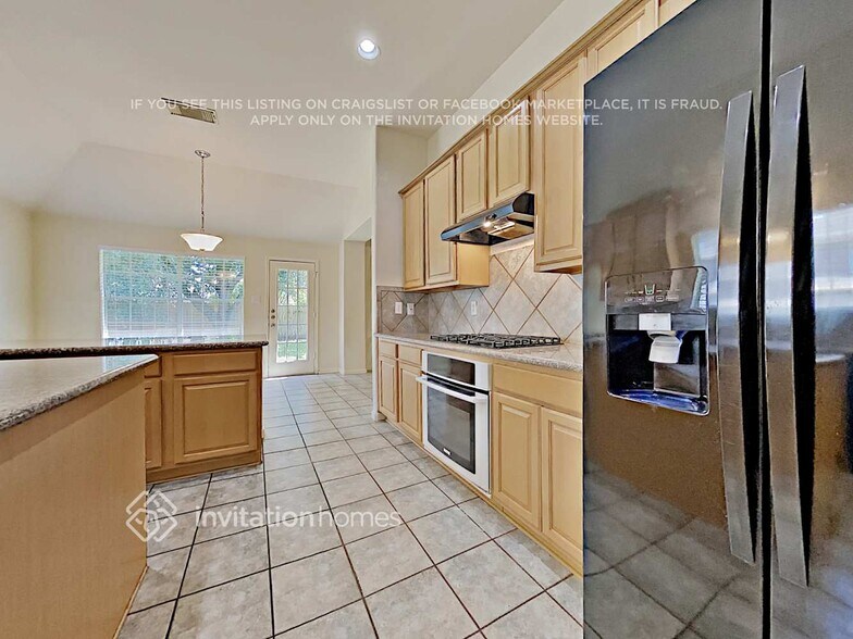 Building Photo - 3314 E Cedar Hollow Dr