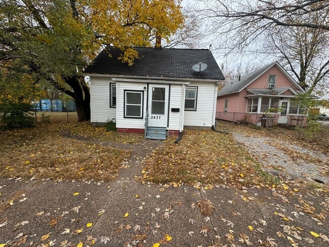 Building Photo - 4 Bedroom Rental - Ready December
