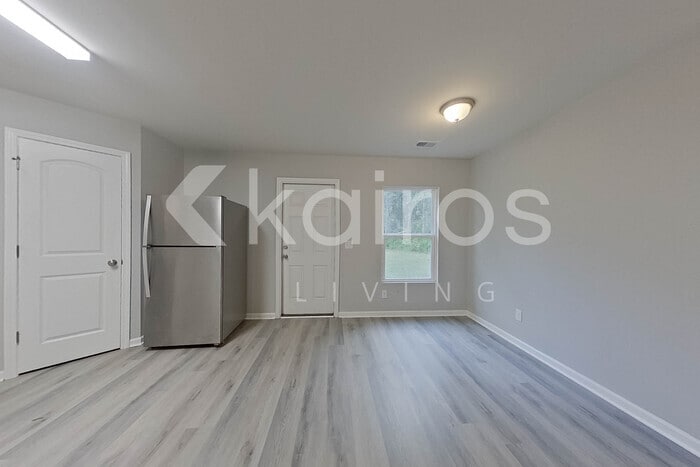 Building Photo - 236 Sunrise Cir