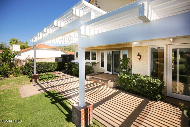 Building Photo - 4554 Rayburn St