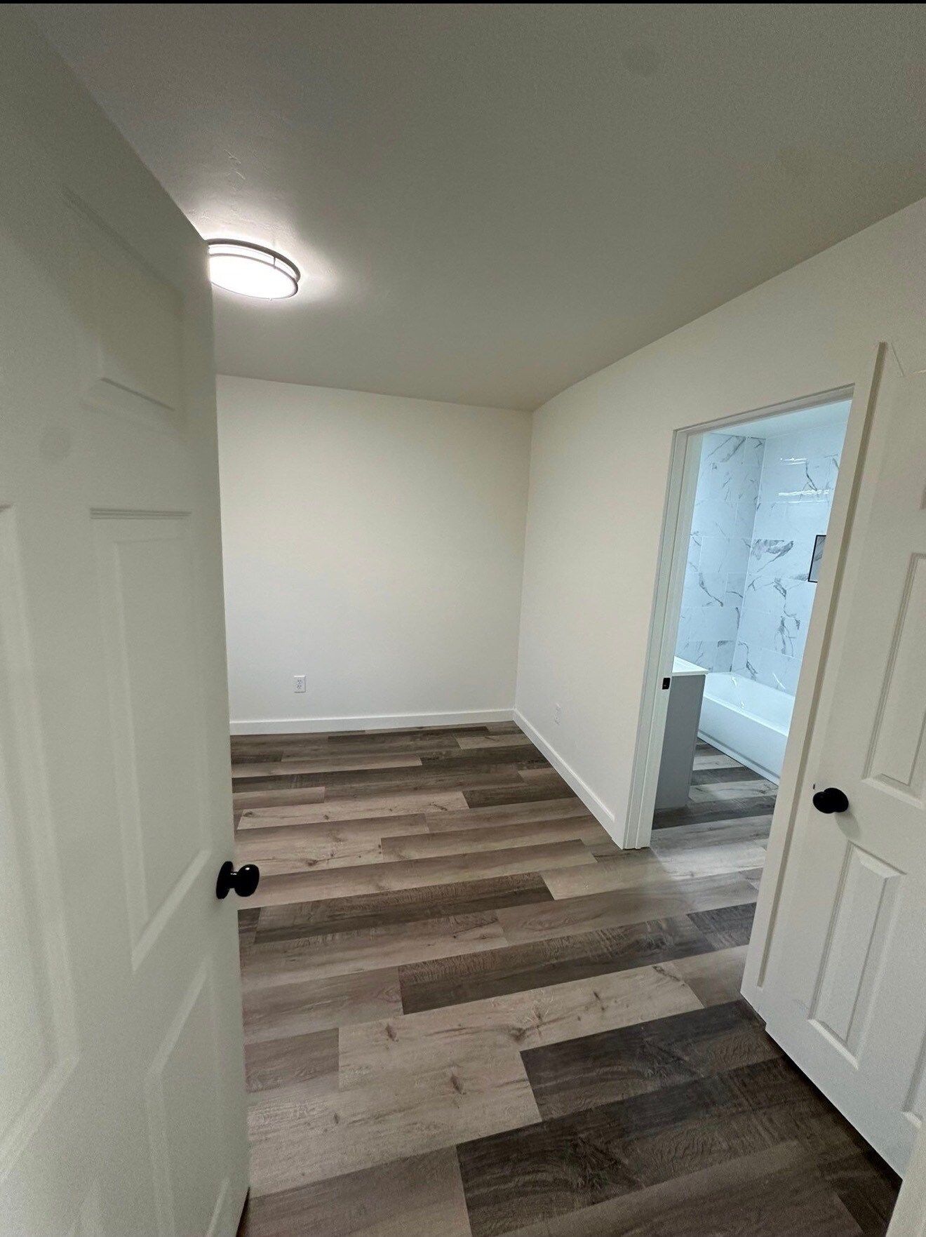 Building Photo - 1621 NE 18th St