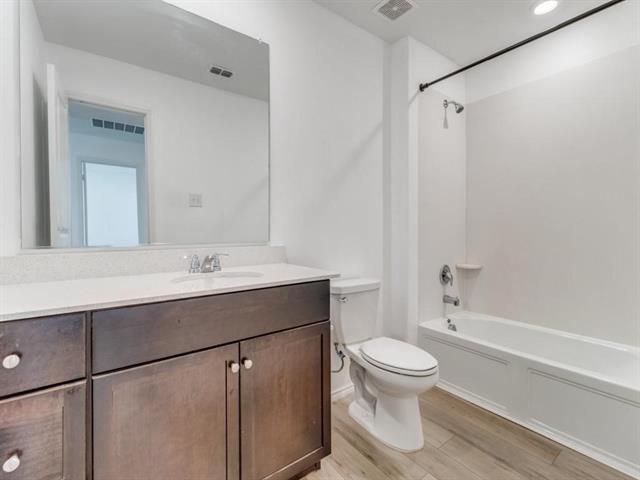 Building Photo - 3112 Coyote Way