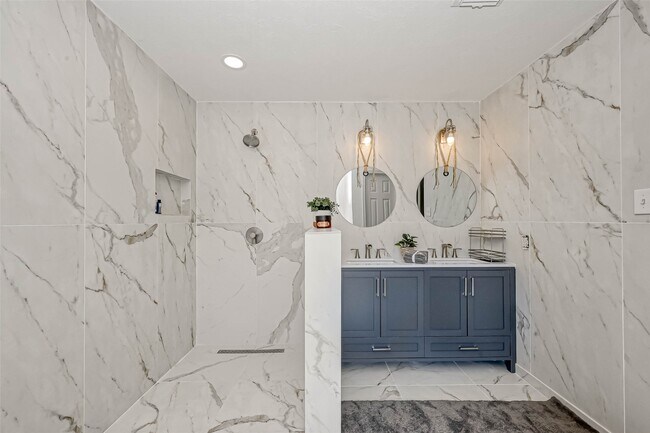 Building Photo - 16535 Oat Mill Dr