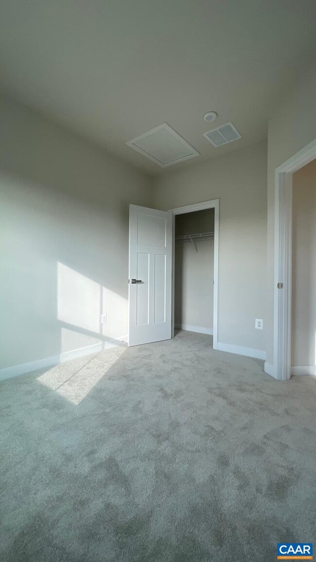 Building Photo - 5027 Orchid Bnd