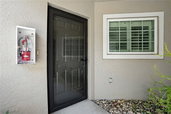Building Photo - 7092 Timberland Cir