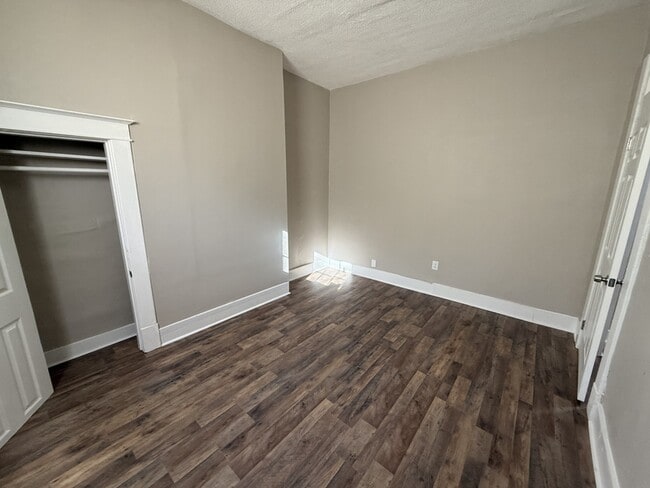 Building Photo - 741 E Trigg Ave