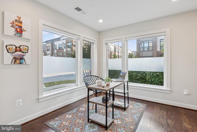 Building Photo - 8091 Red Hook St