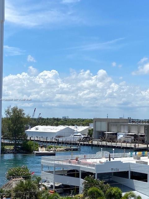 Building Photo - 3201 NE 14th Street Causeway