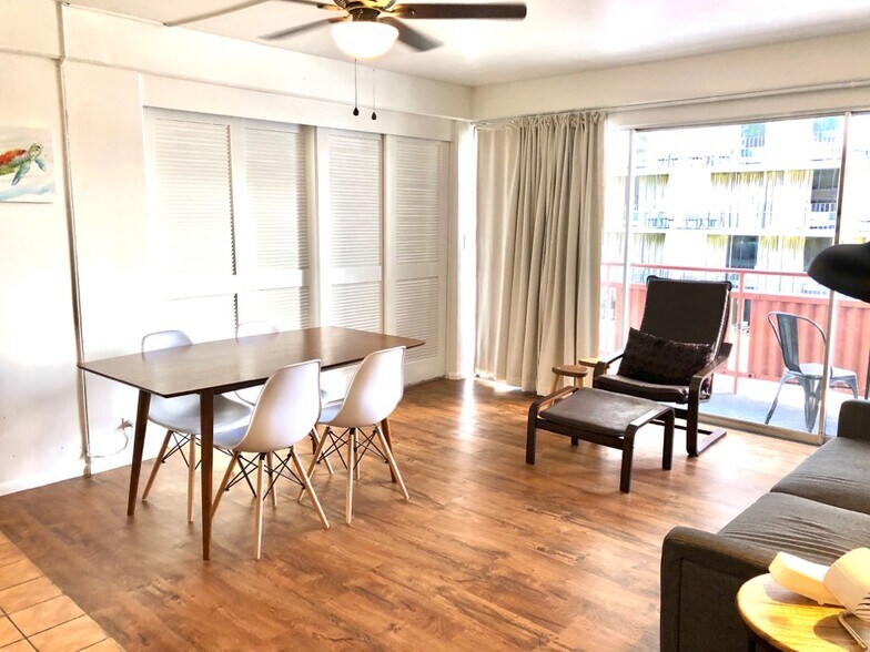 Building Photo - 417 Nohonani St