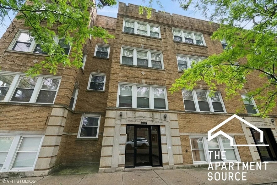 Building Photo - 3849 W Ainslie St