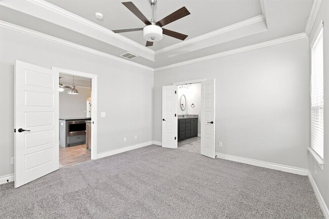 Building Photo - 5505 Painted Pony Rd