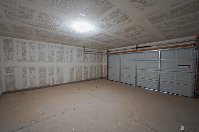 Building Photo - 4643 S Desert Willow Wy