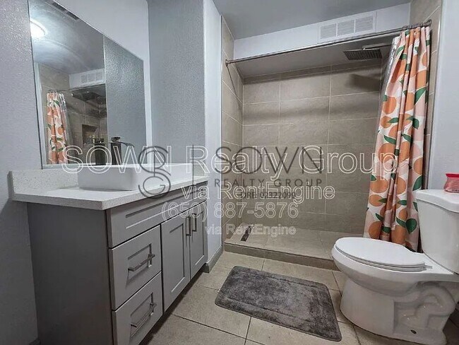 Building Photo - 412 E William St