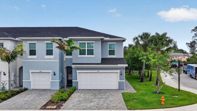 Building Photo - 1887 SE Ocean Cove Way