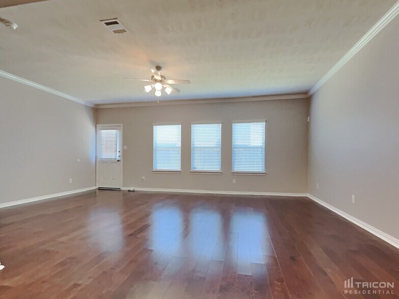 Building Photo - 5112 Caldera Ct