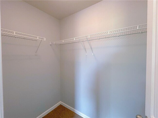 Building Photo - 1892 Old Dogwood