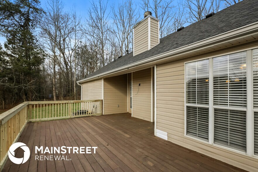 Building Photo - 99 BOX CAR WAY W