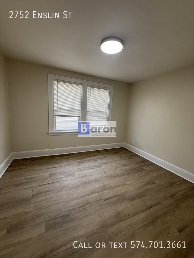 Building Photo - 2752 Enslin St