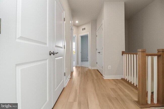 Building Photo - 2176 Glacier Rd