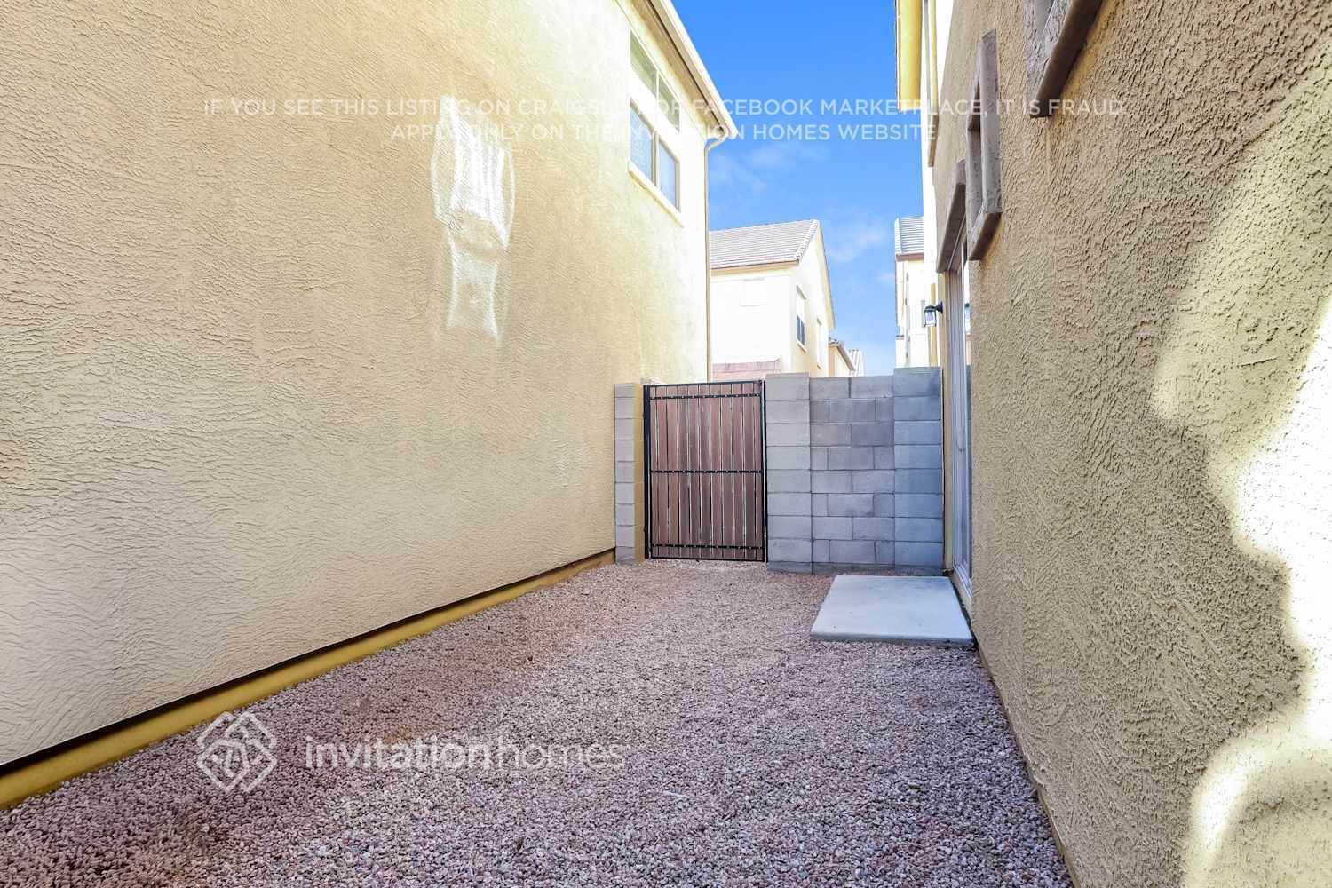 Building Photo - 1391 S Ponderosa Dr