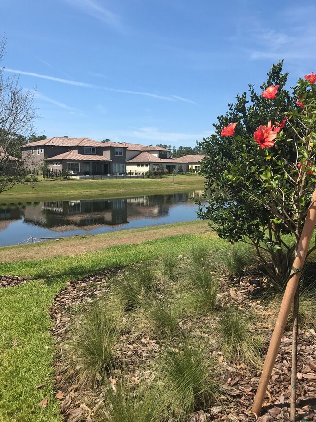 Building Photo - 3 Bedroom Home Located in Lake Nona!!