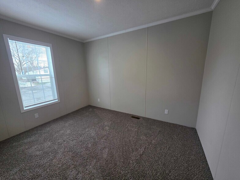 Building Photo - 3631 Juniper St