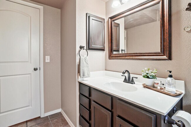 Building Photo - 5905 Redstone Mesa Ct