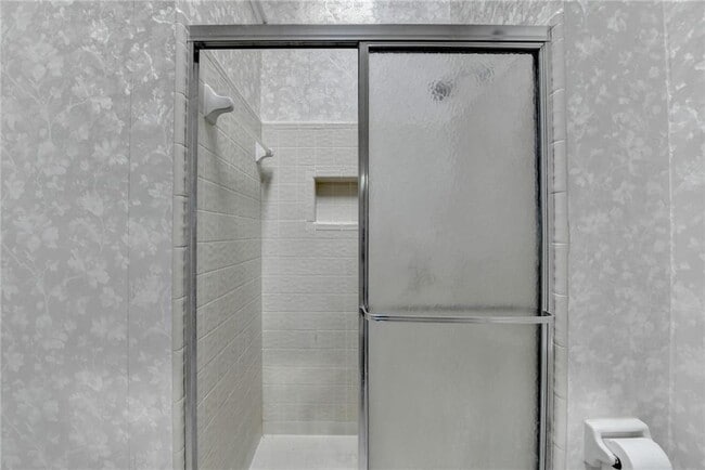 Building Photo - 478 Guilford Cir