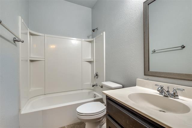 Building Photo - 3129 Buckthorn Ln