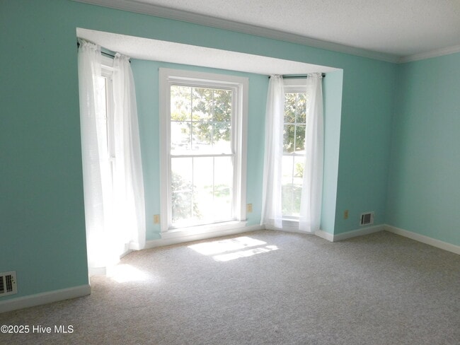 Building Photo - 6109 Schooner Ct